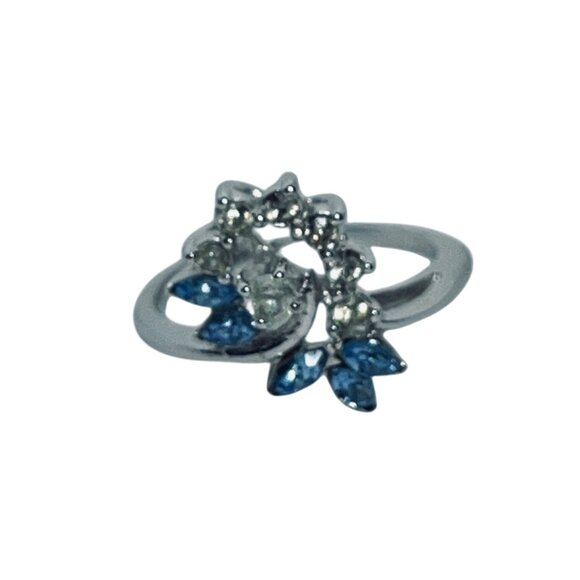 Vintage Silver Tone With Blue and Clear Rhinestone Statement Ring (R386) - Picture 5 of 7